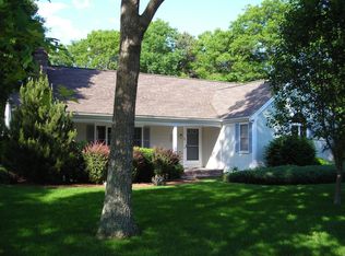 76 Statice Ln, Hyannis, MA 02601