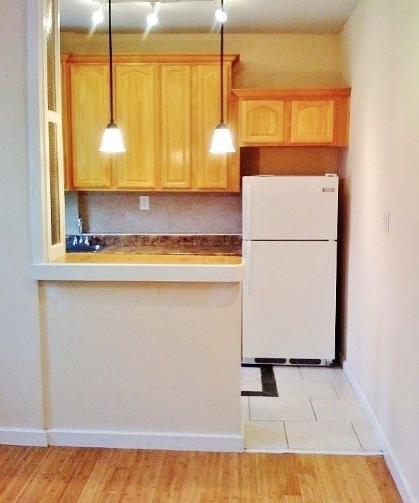 1st image of 21-47 33rd St #5LL