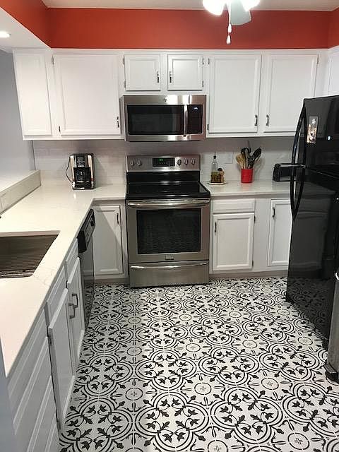 Newly renovated kitchen.