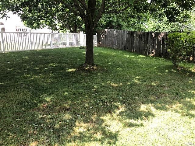 2nd image of 6 Meadowstone Ct