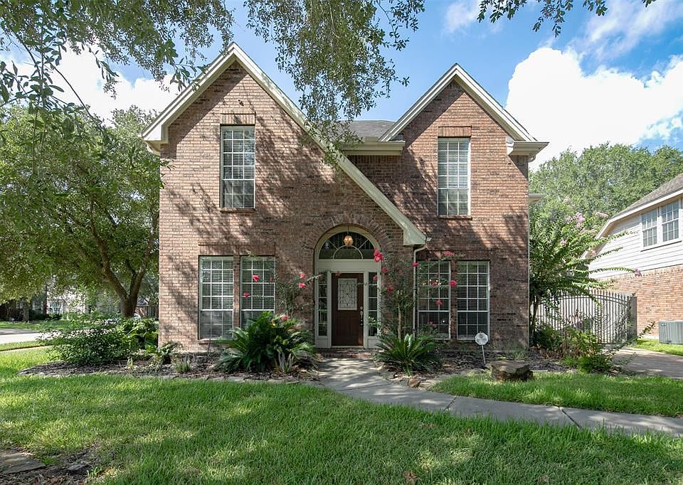 1st image of 1326 Hathorn Way Dr