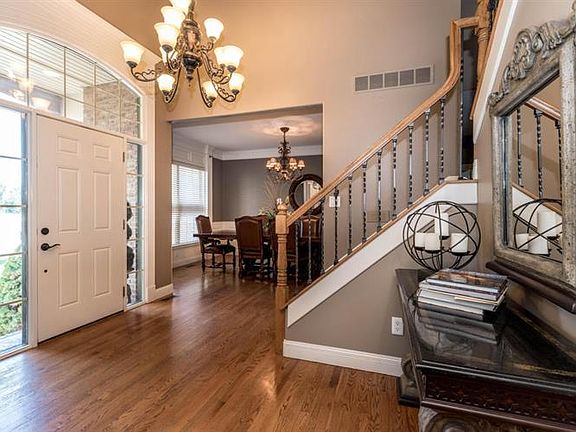 5th image of 4909 Cochero Ct