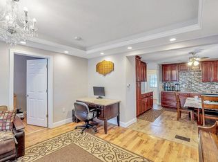 9 Railroad St, West Springfield, MA 01089