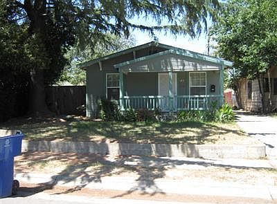1st image of 133 Redwood Ave #A & B