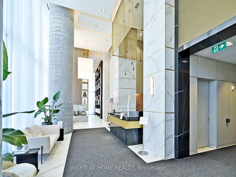 950 Portage Pkwy #5608 — Photo 4