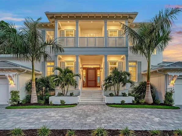 118 N Warbler Ln, Sarasota, FL 34236