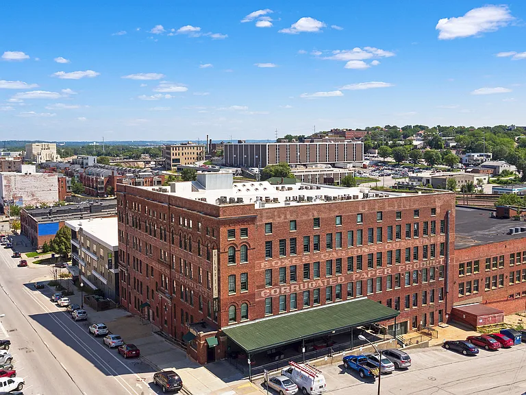 L15 Lofts — Photo 21