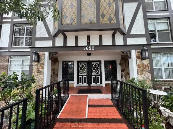 3690 Inverrary Dr APT 1T, Fort Lauderdale, FL 33319