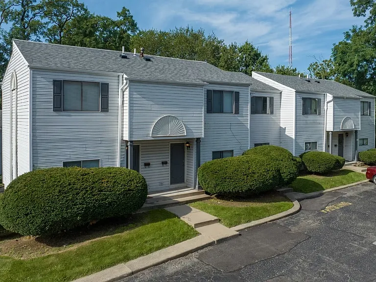 720 Pine Knolls Dr — Photo 23
