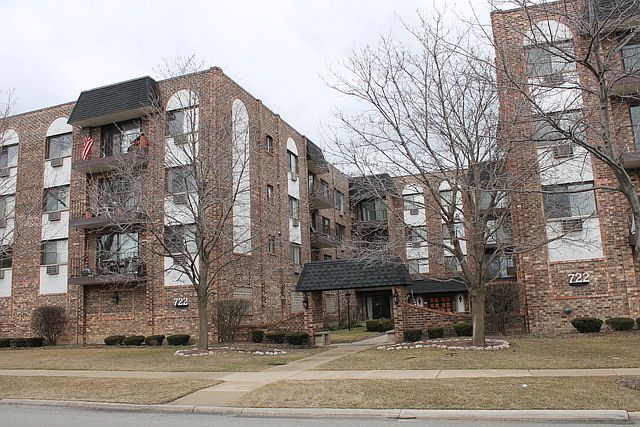 1st image of 722 N Graceland Ave #310