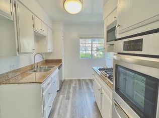 300 S Rexford Dr APT 307, Beverly Hills, CA 90212