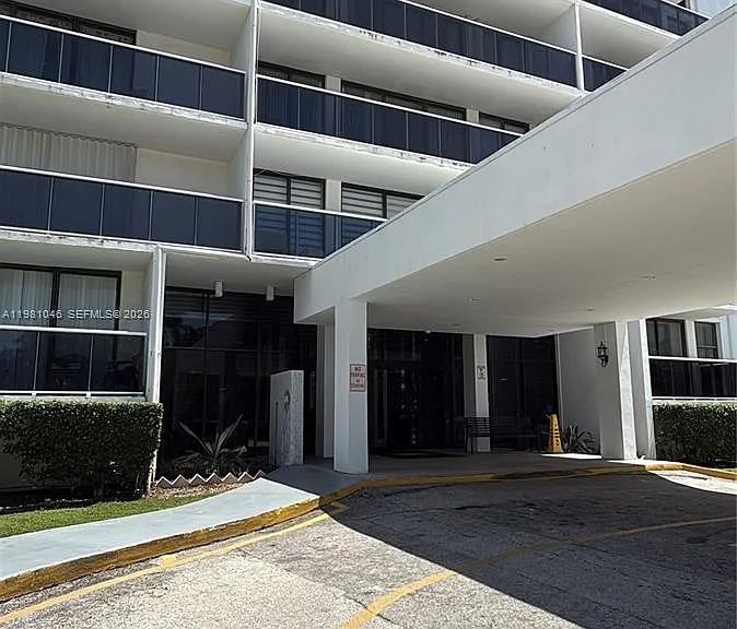 3675 N Country Club Dr #109 — Photo 4
