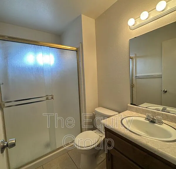3525 S County Center Dr — Photo 19