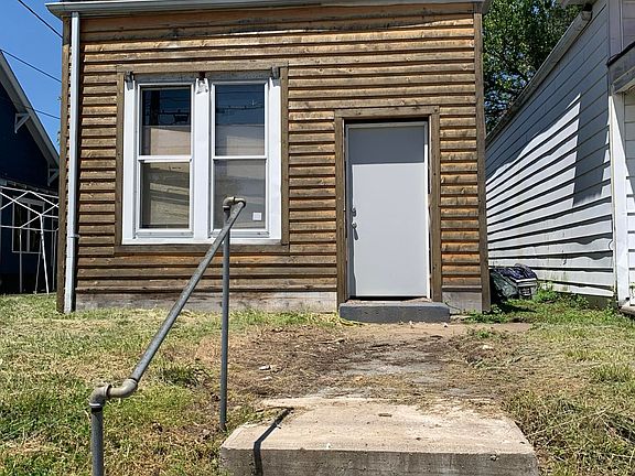 2nd image of 3425 Bank St
