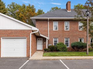 Castle Hill, Agawam, MA 01001