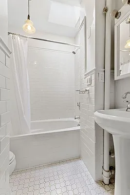 Rented by Stribling | media 16