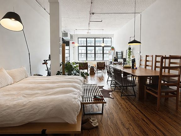 5th image of 255 McKibben St APT 306