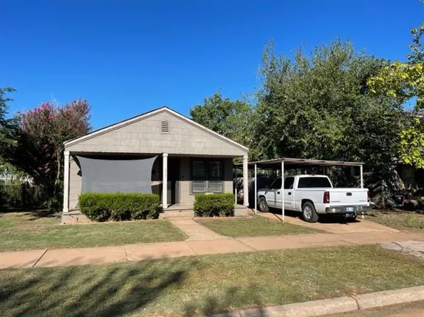 318 N West St, Cordell, OK 73632