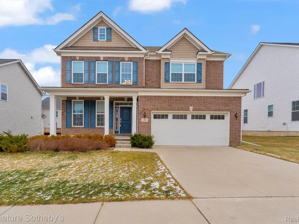 281 Brookdale St, Ann Arbor, MI 48103