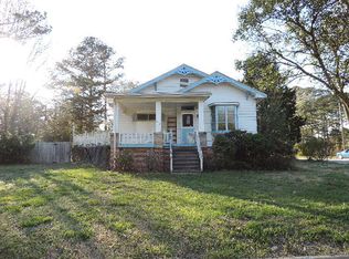 102 S Thomas St, South Hill, VA 23970
