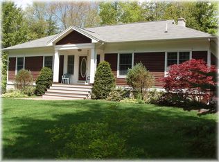 390 Truesdale Hill Rd, Lake George, NY 12845