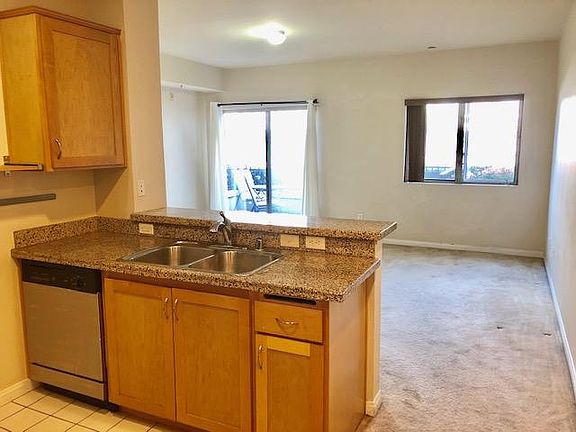 4th image of 450 J St Unit 3121