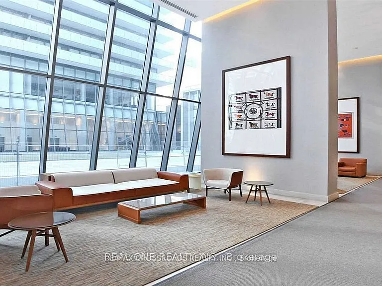 50 Charles St E #1602 — Photo 12