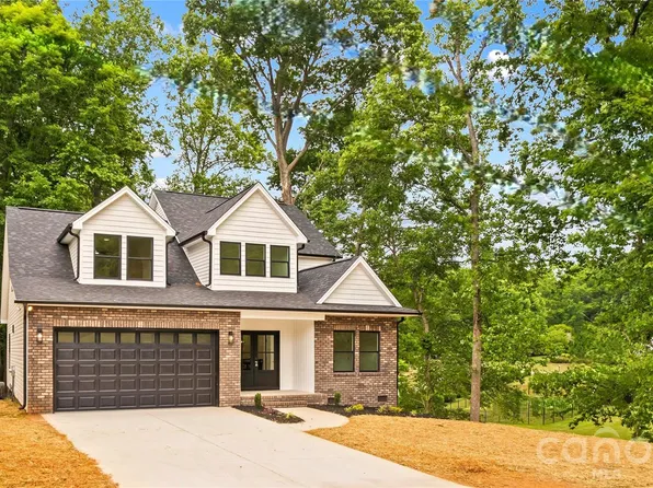 55 Elizabeth St, China Grove, NC 28023