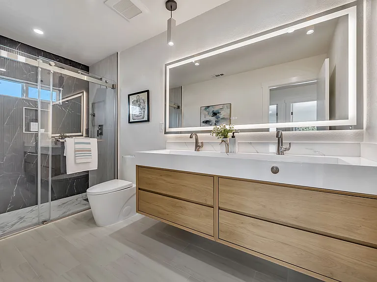 Bathroom #2 in 2nd Floor.