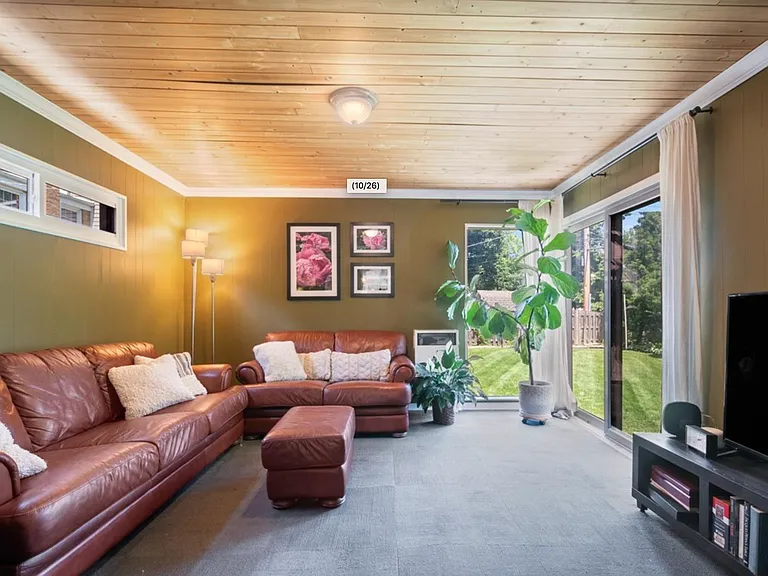 6957 N Caldwell Ave — Photo 8