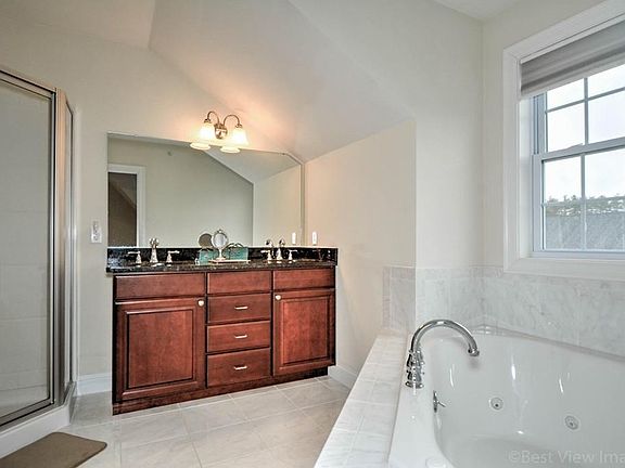 Shower and Jacuzzi view 2