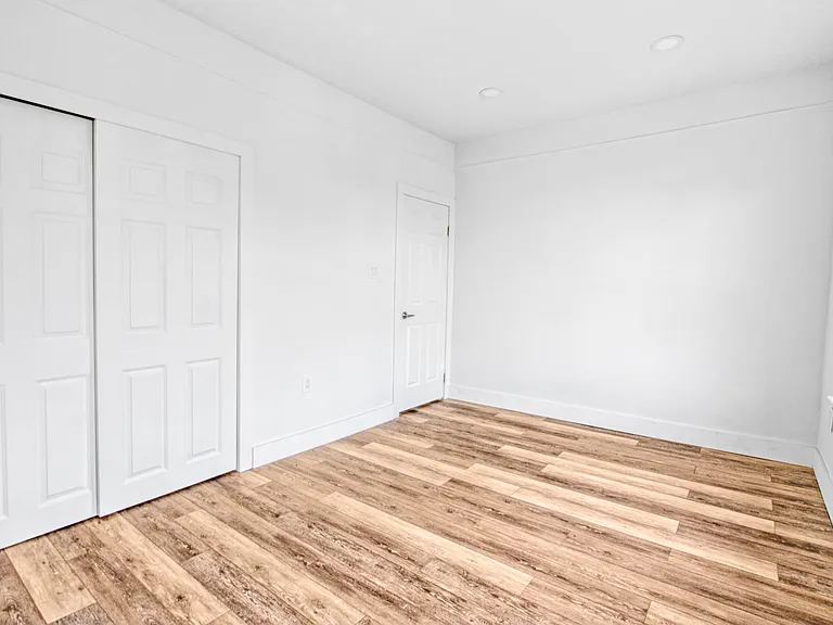 327 Midwood St #2A — Photo 13