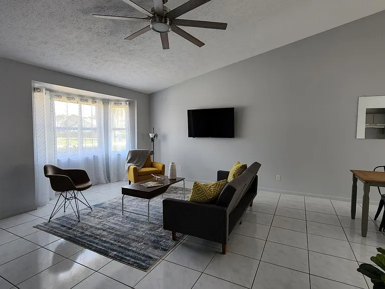 4428 Mercado Dr — Photo 6