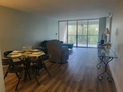 3940 Inverrary Blvd #407-A Photo 1