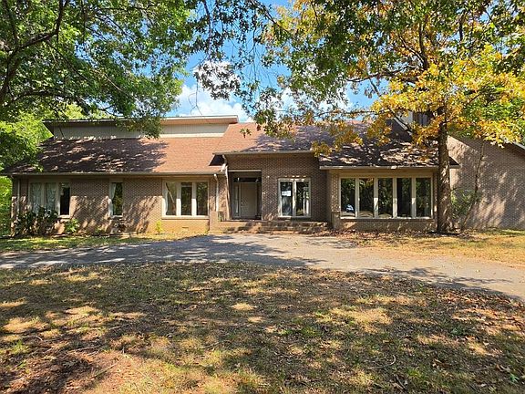 2nd image of 1311 Floraton Rd