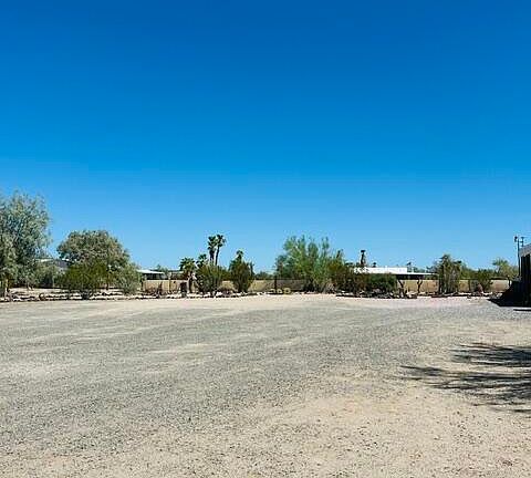 3rd image of 25295 Ochoco Way
