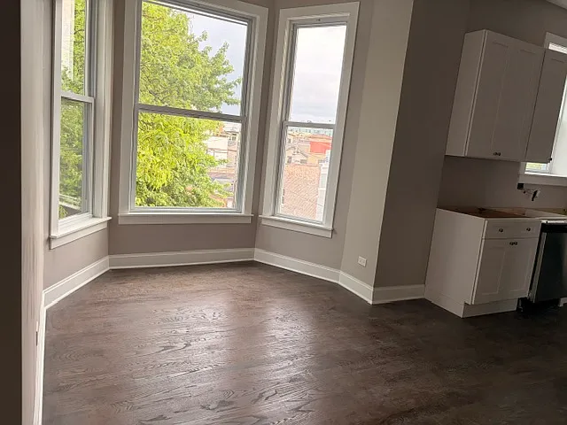 1860 N Hoyne Ave #2W — Photo 12