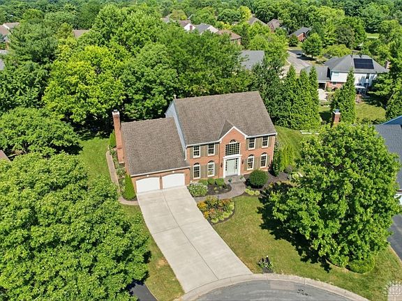 3rd image of 7706 Falling Waters Ct