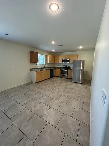 2828 E Chipman Rd #2 Photo 1