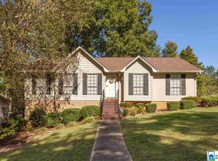 1913 Outwood Rd, Fultondale, AL 35068