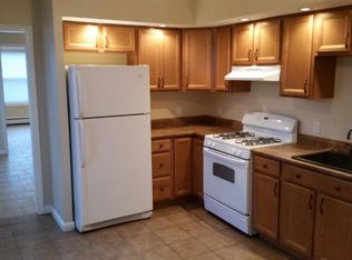 71 Pecker St FL 2ND, Haverhill, MA 01830