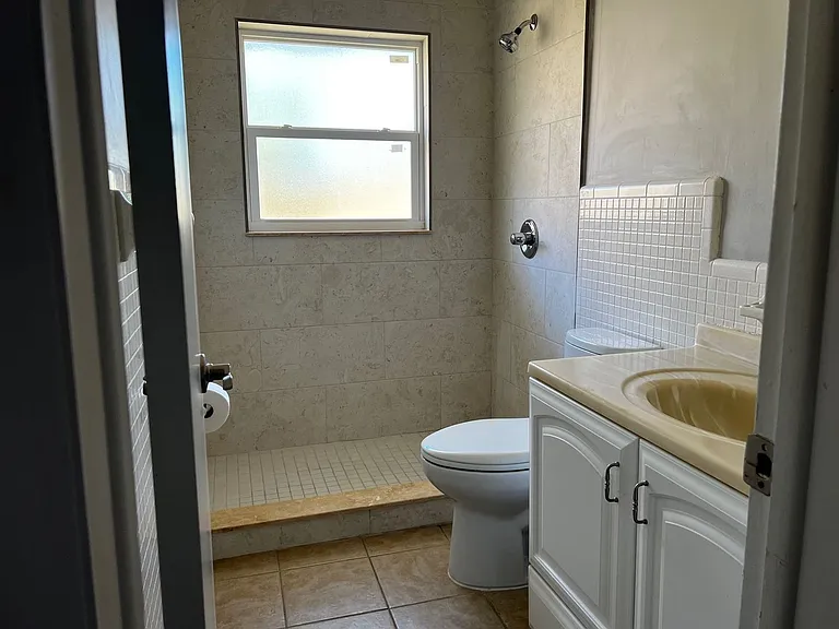 205 Melbourne Ave — Photo 15