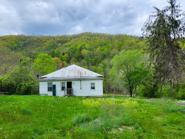 2688 Sam Snead Hwy, Hot Springs, VA 24445