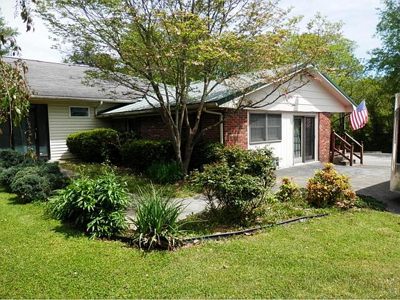 2nd image of 133 Leigh Ave