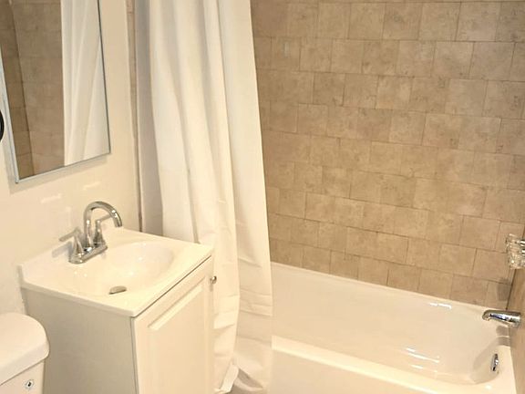 4th image of 9045-9055 Orion Ave #9045-08