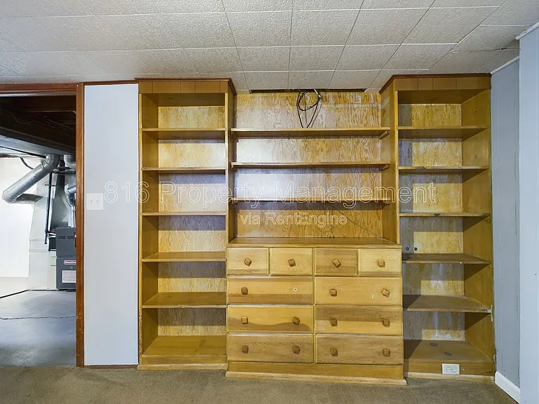 5012 S Grand Ave — Photo 17