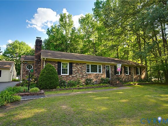 3rd image of 3955 Turner Woods Rd