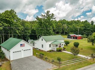 3101 True Rd, Hinton, WV 25951