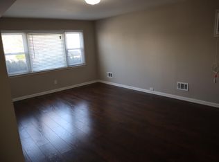 80 Country Village Rd, Jersey City, NJ 07305