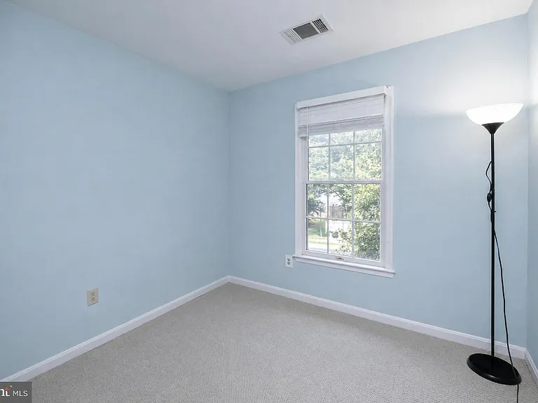 3940 Kathryn Jean Ct — Photo 28